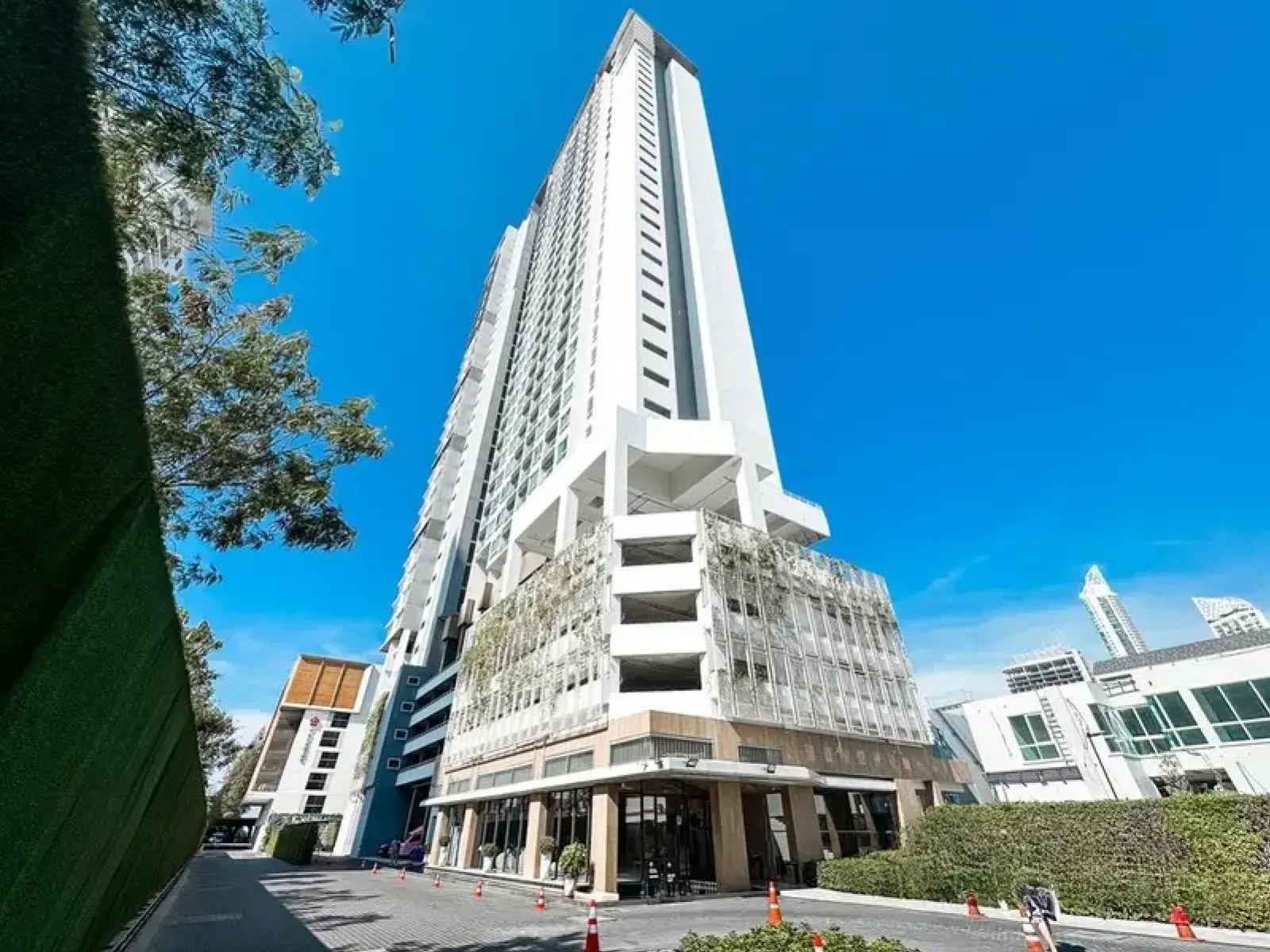 Condo For Rent Sea View Condo at Veranda Pattaya Condo For Rent Sea View Condo at Veranda Pattaya