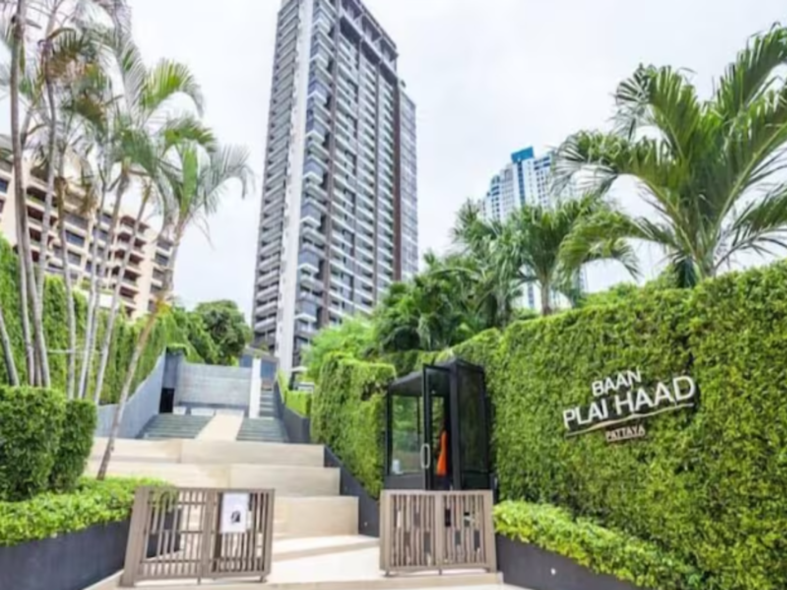 Beachfront Condo for Sale with Tenant - Baan Plai Haad Wongamat Beachfront Condo for Sale with Tenant - Baan Plai Haad Wongamat
