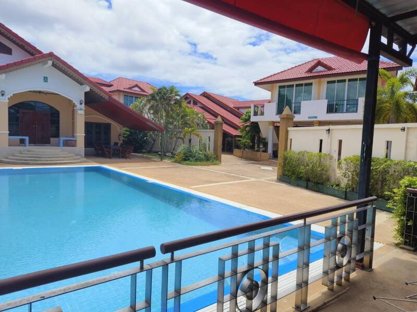 Resort Business for Sale in Bang Saray Resort Business for Sale in Bang Saray