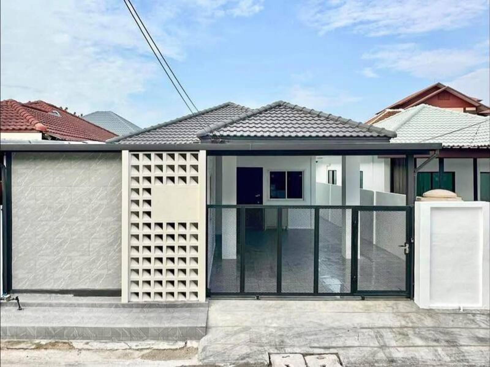 Single house in Pattaya, good price, Noen Plub Wan area