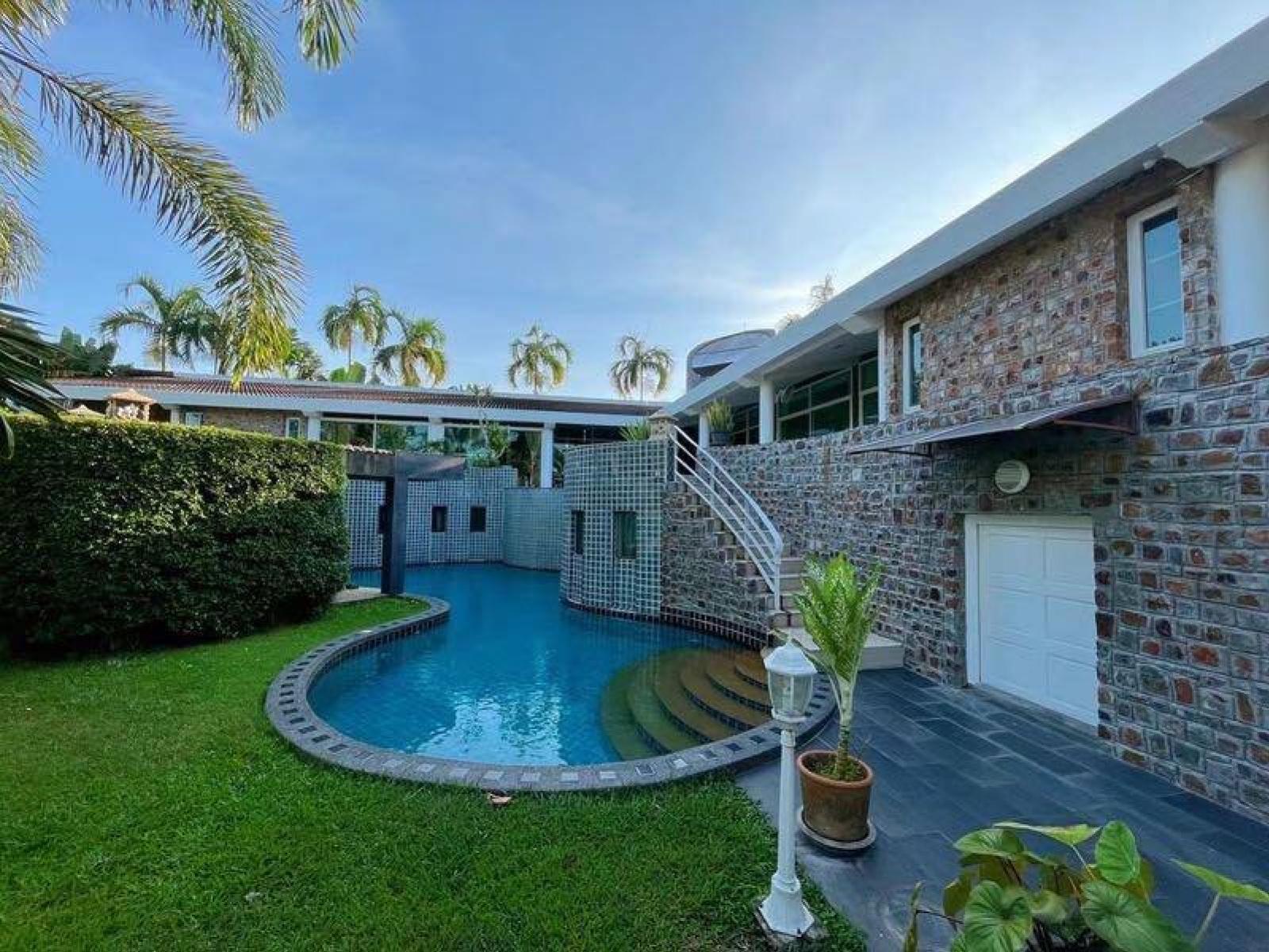 Luxury Pool Villa for Sale – Map Phrachan Luxury Pool Villa for Sale – Map Phrachan