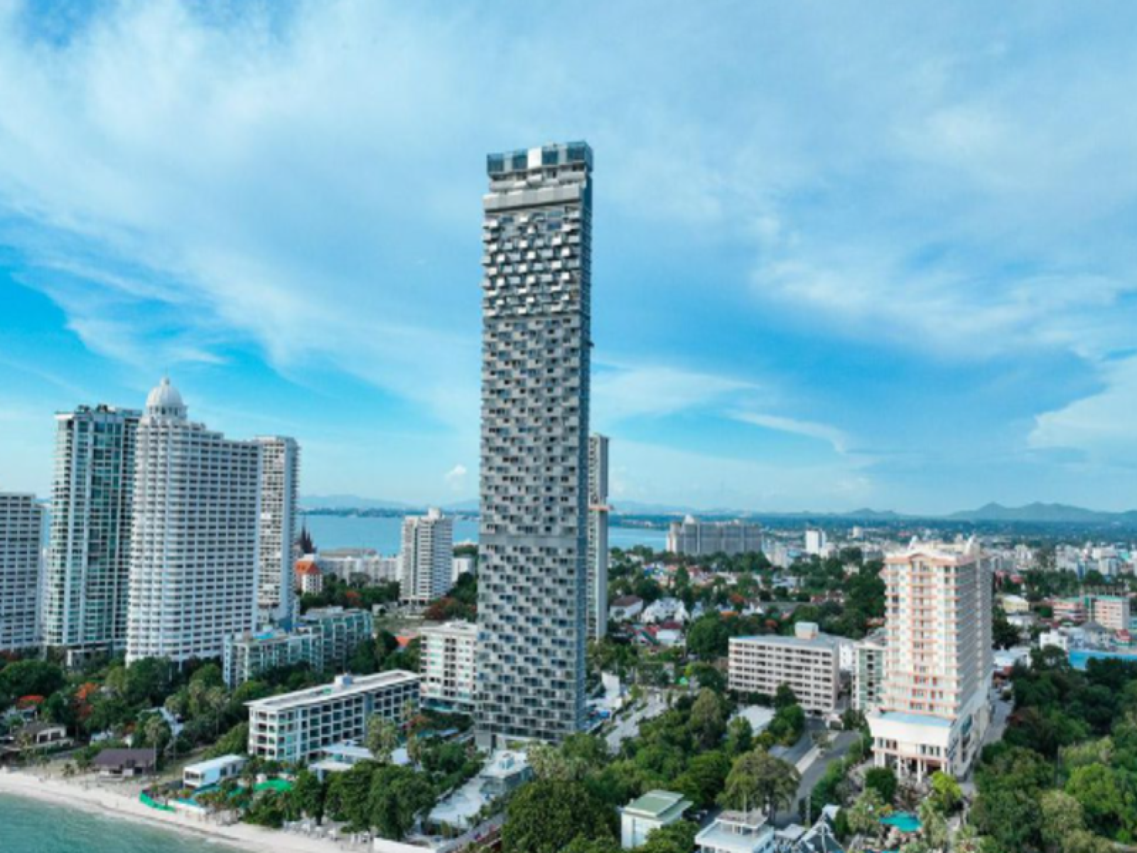 Condo for Rent at Arom Wongamat – Sea Pool View Condo for Rent at Arom Wongamat – Sea Pool View