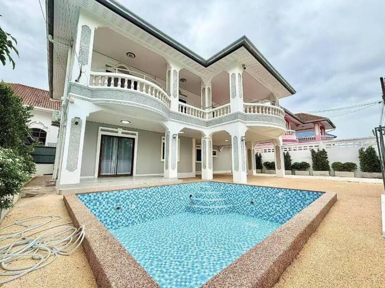 ขายพร้อมผู้เช่าบ้านหรูแกรนด์ ทีดับบลิว 1 พัทยาใต้ ขายพร้อมผู้เช่าบ้านหรูแกรนด์ ทีดับบลิว 1 พัทยาใต้