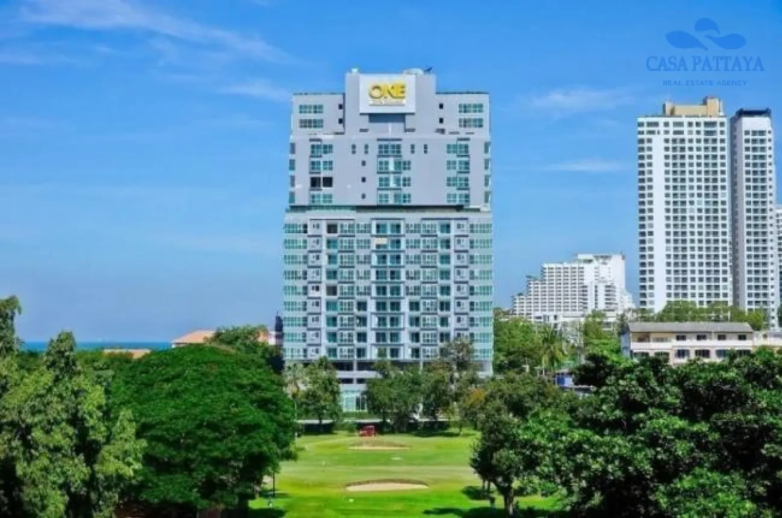 One Tower Pratumnak – Corner Unit with Stunning Direct Sea View
