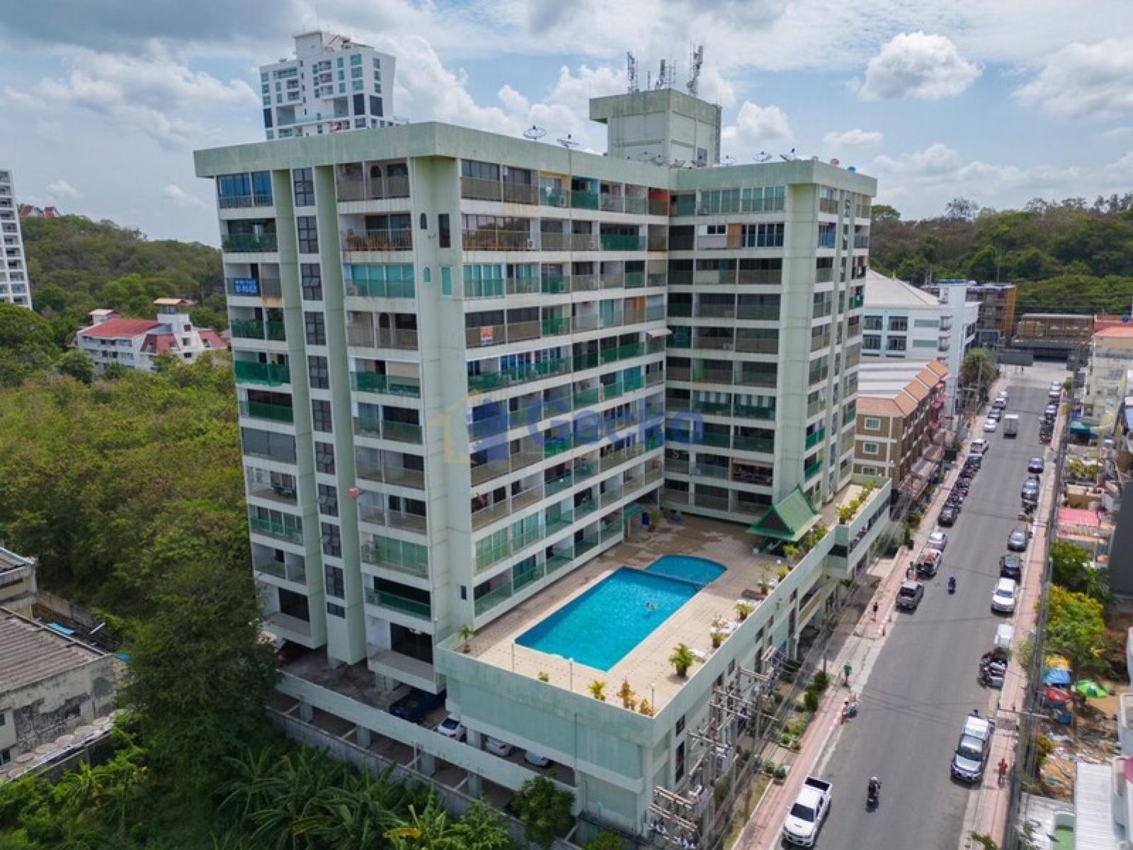 For Sale - Sombat Pattaya Condotel, Pratumnak Soi 4