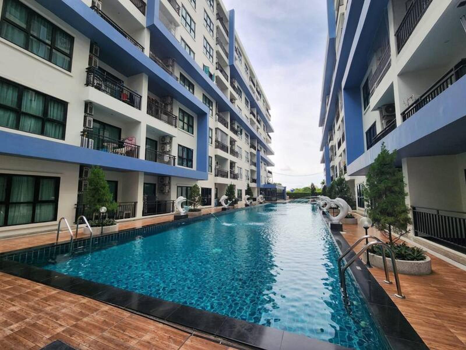 Prime Location Near Outlet Mall & Pattaya Shopping Hubs Prime Location Near Outlet Mall & Pattaya Shopping Hubs