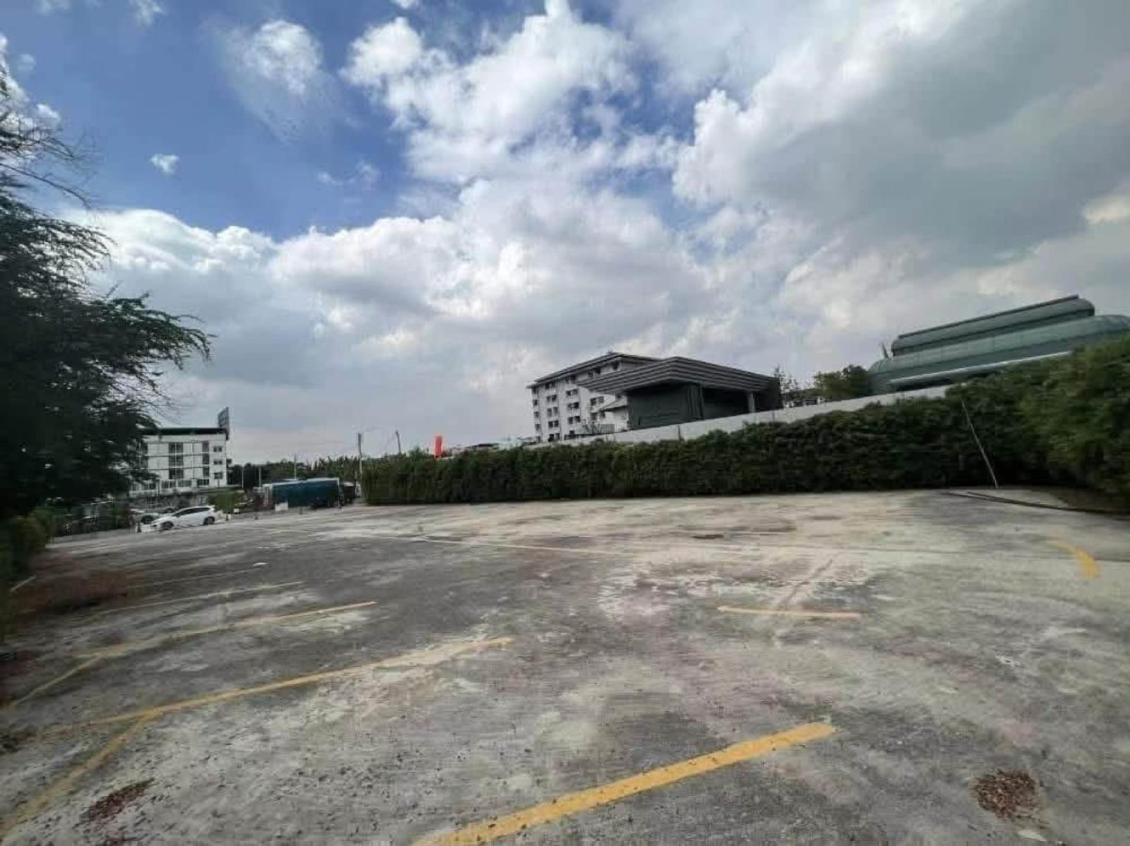 ขาย ที่ดินสวยมาก แบริ่ง 31/1 สำโรงเหนือ เมืองสมุทรปราการ สมุทรปราการ CX-165127 ขาย ที่ดินสวยมาก แบริ่ง 31/1 สำโรงเหนือ เมืองสมุทรปราการ สมุทรปราการ CX-165127