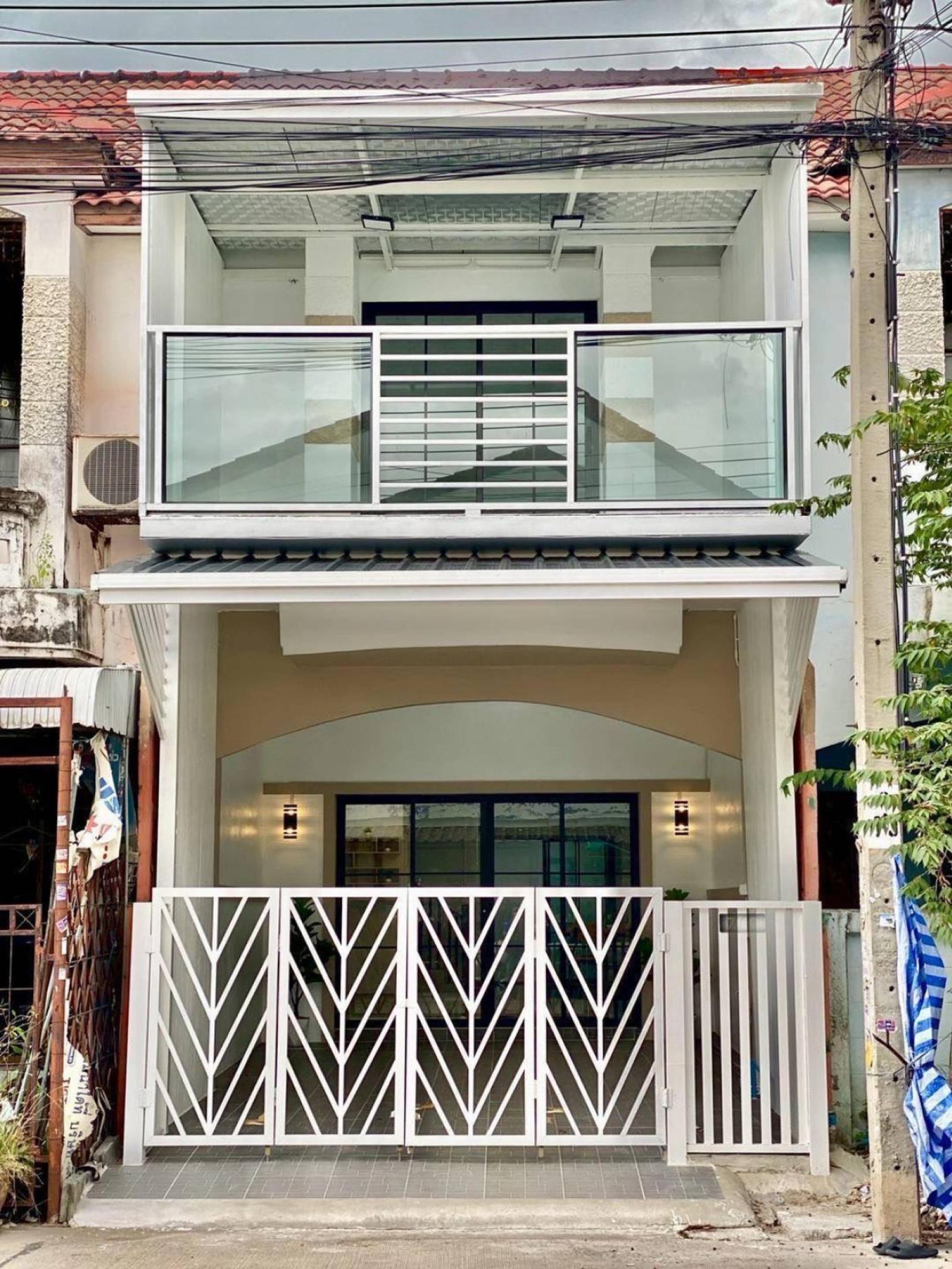 For Sale Townhouse/Townhome  , Piyawararom 2 , Sai Noi , Sai Noi , Nonthaburi , CX-164924
