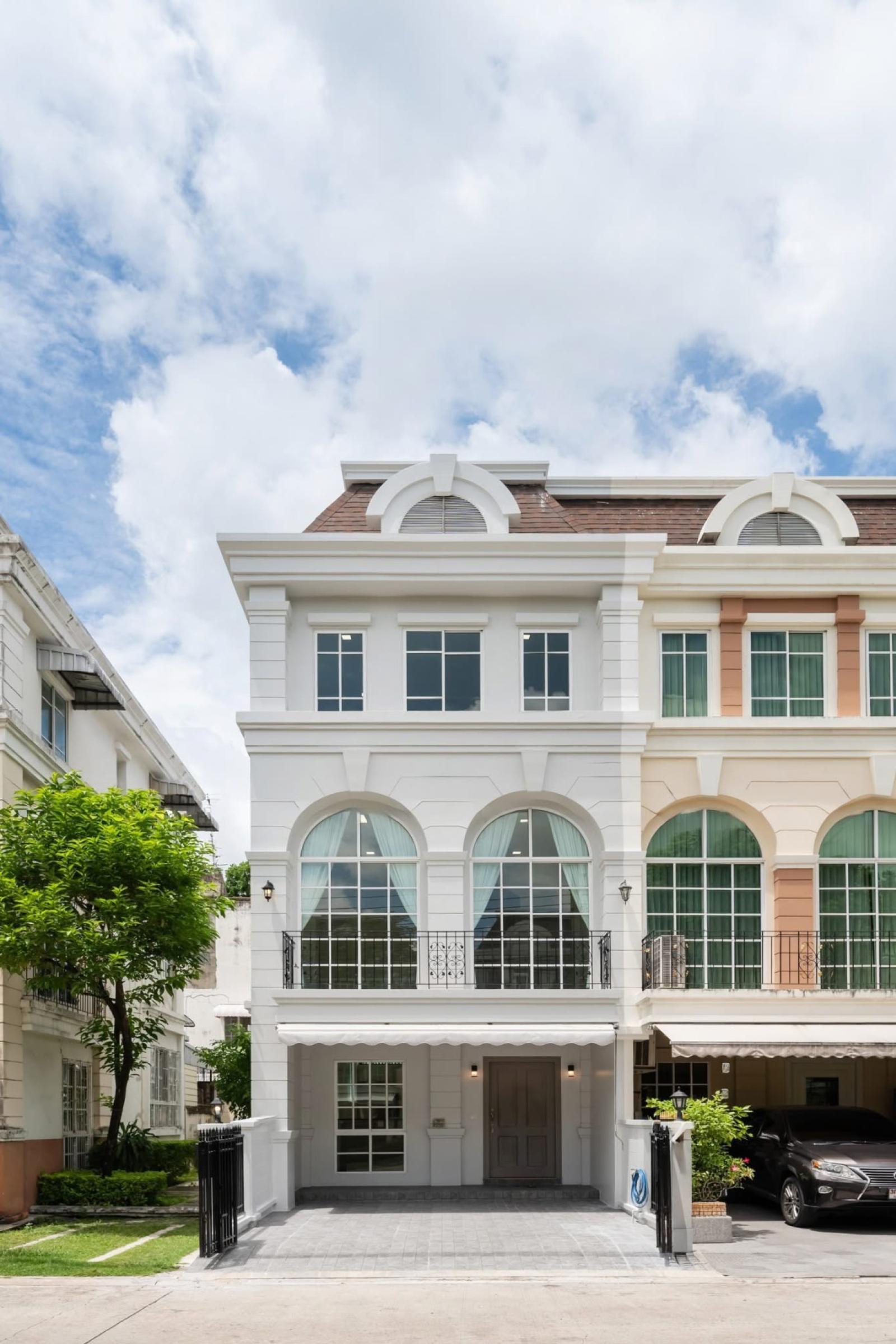 For Sale Townhouse/Townhome , Plus City Park Ekkamai - Ramintra , corner unit , newly renovated , Nuan Chan , Bung Kum , Bangkok , CX-161141 For Sale Townhouse/Townhome , Plus City Park Ekkamai - Ramintra , corner unit , newly renovated , Nuan Chan , Bung Kum , Bangkok , CX-161141