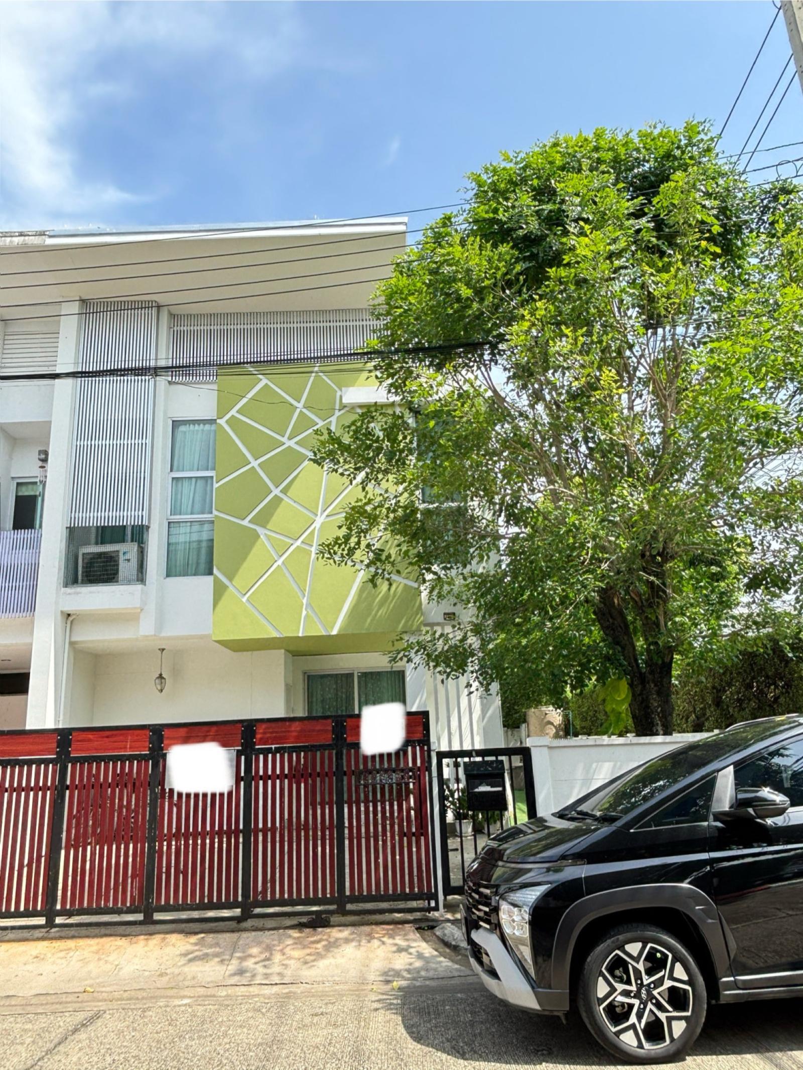For Sale Townhouse/Townhome  , I-DESIGN WONGWAEN-RAMINDRA , Bang Chan , Khlong Sam Wa , Bangkok , CX-164131