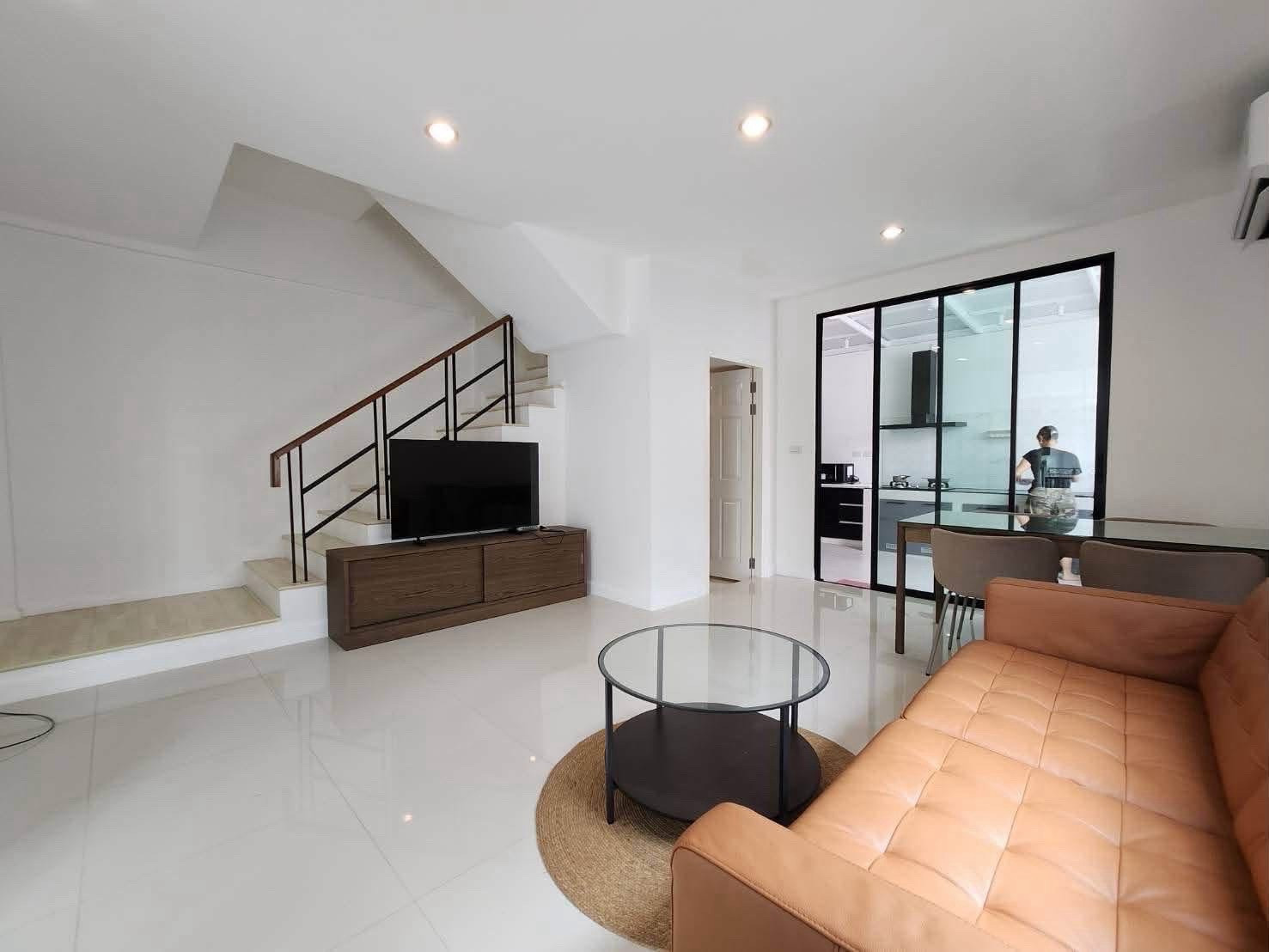 📌 Townhome for rent Areeya Mandarina Sukhumvit77, BTS On-nut ,Bangkok pattana, D-prep international school. Fully furnished, ready to move in