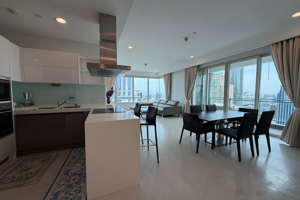 🔥 For Rent !!🔥 Q Langsuan, 3 bedroom, 3 bathroom, high floor 34++, nice view, great facility !! Code C20260700027 furnished, ready to move in📣📣 🔥 For Rent !!🔥 Q Langsuan, 3 bedroom, 3 bathroom, high floor 34++, nice view, great facility !! Code C20260700027 furnished, ready to move in📣📣
