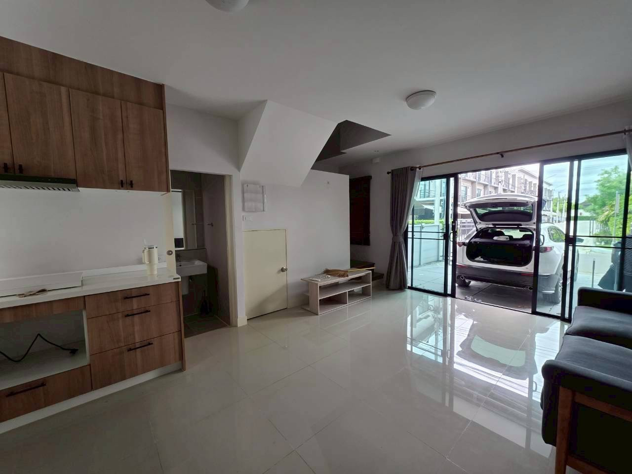 ขายทาวน์โฮม 3 ชั้น 17ตร.ว หมู่บ้าน บ้านกลางเมือง ราชพฤกษ์-พระราม 5 – รูปที่ 2