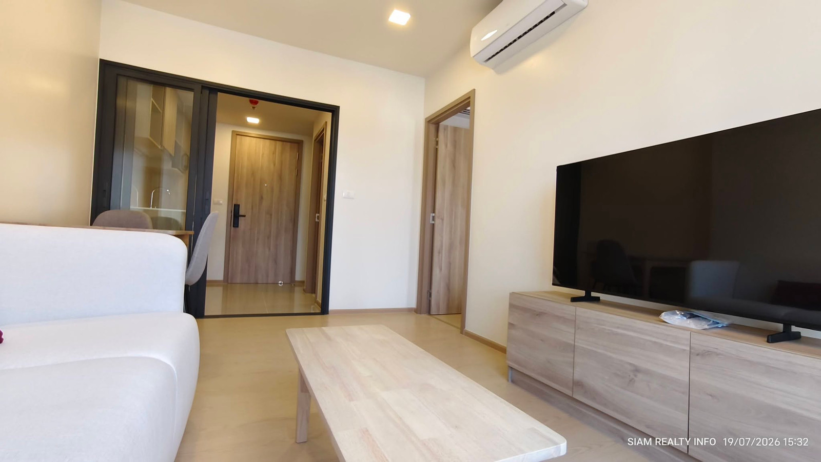 The Base Urban Rama 9 (เดอะ เบส เออร์เบิน พระราม 9) คอนโดให้เช่า ทิศตะวันออก ไม่ร้อน The Base Urban Rama 9 (เดอะ เบส เออร์เบิน พระราม 9) คอนโดให้เช่า ทิศตะวันออก ไม่ร้อน