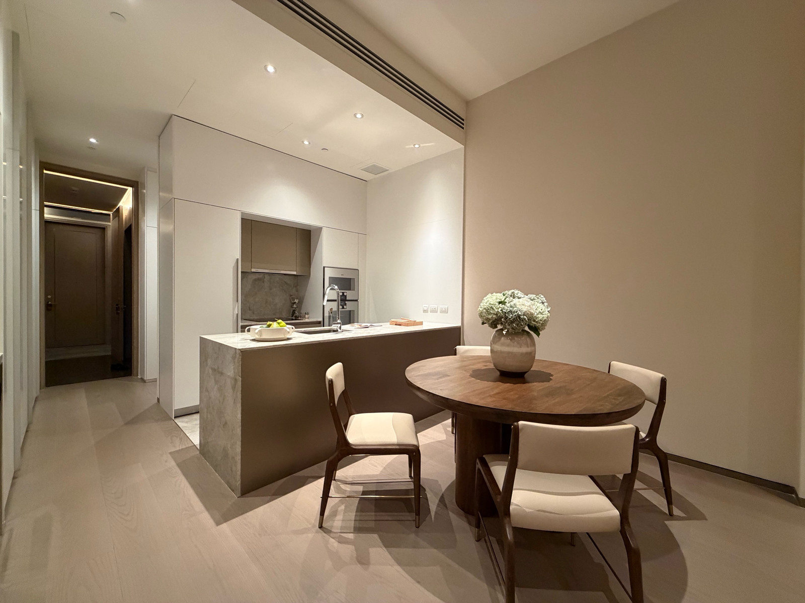 SCOPE Langsuan คอนโด Pet-Friendly ใจกลางหลังสวน แต่งครบพร้อมอยู่  – รูปที่ 3