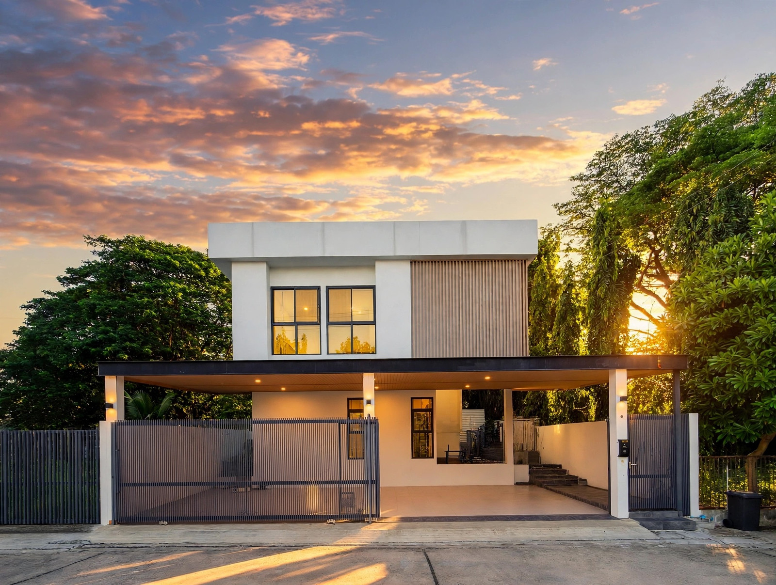 [🔥 Hot Deal! Best Value in the Area]  2-Story Modern Luxury Detached House for Sale in Phutthabucha 34 – Featuring 7m Double Volume Ceiling, Corner Plot Next to the Park. Near Roong Aroon &amp; BASIS International Schools