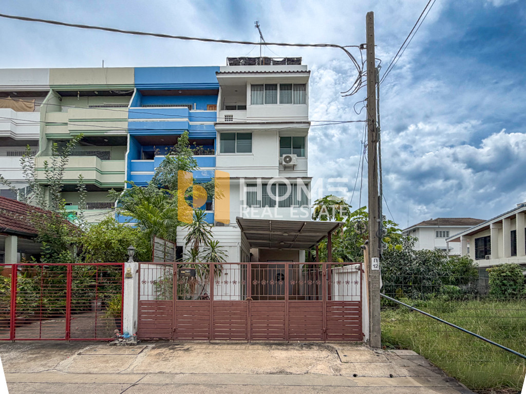 Suitable for a home office ✨ Townhome 32 sq.wa., Soi Pridi Phanomyong 26, Soi Pattanawet 3 / 4 Bedrooms (FOR SALE) GNG213 Suitable for a home office ✨ Townhome 32 sq.wa., Soi Pridi Phanomyong 26, Soi Pattanawet 3 / 4 Bedrooms (FOR SALE) GNG213