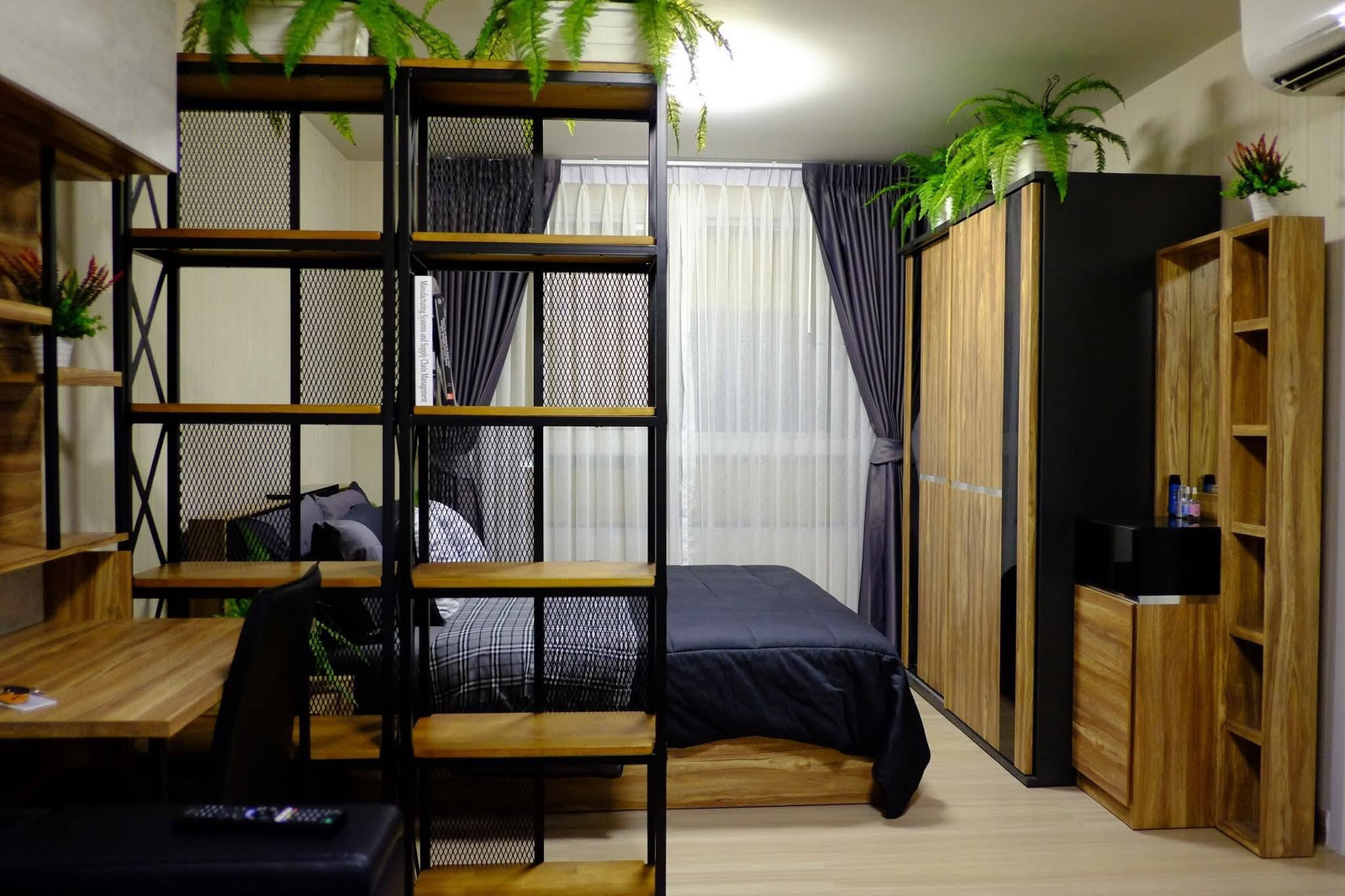 Yes, for rent: Plum Condo Phaholyothin 89, Phase 4, near Rangsit University. Yes, for rent: Plum Condo Phaholyothin 89, Phase 4, near Rangsit University.