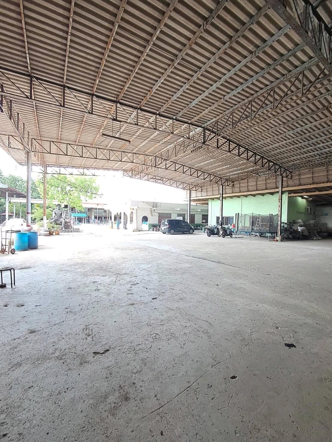 ขายด่วน!โรงงานมี รง.4 ขนาด 3 ไร่ พร้อมอุปกรณ์หล่อพระ และอาคาร ทำเลทอง พุทธมณฑลสาย 2 ซอย10 ขายด่วน!โรงงานมี รง.4 ขนาด 3 ไร่ พร้อมอุปกรณ์หล่อพระ และอาคาร ทำเลทอง พุทธมณฑลสาย 2 ซอย10