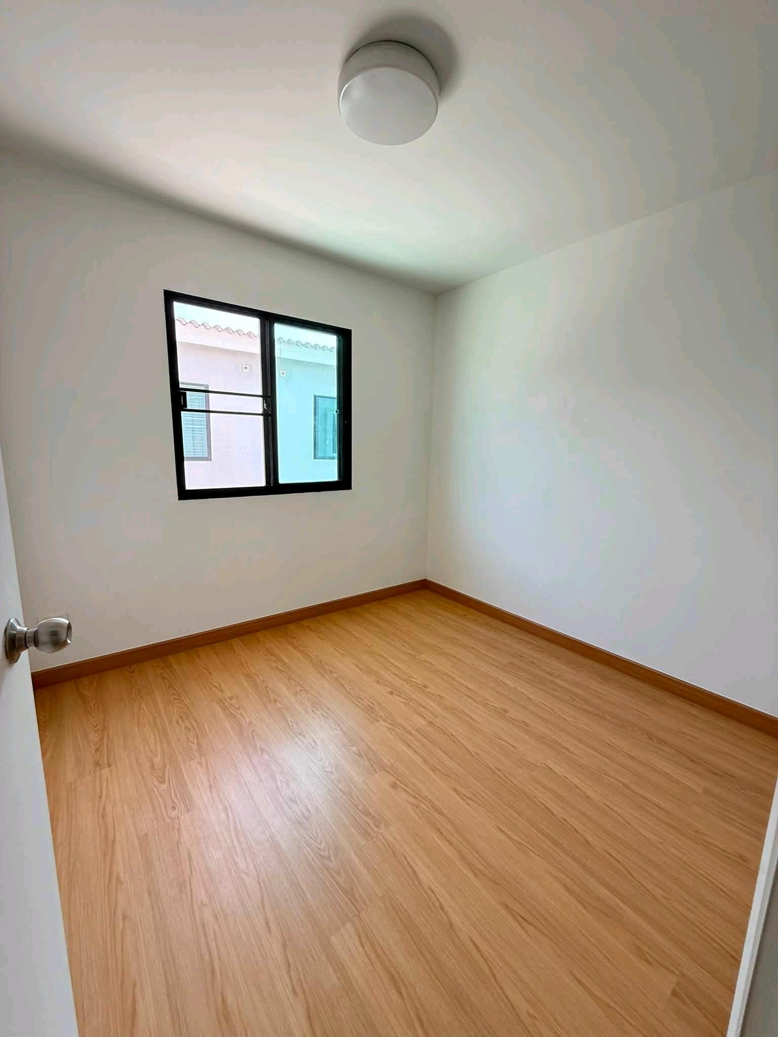 📍 Soi Chaloem Phrakiat Rama 9, Soi 67, ready to move in, potential location, convenient entry-exit in many routes.
