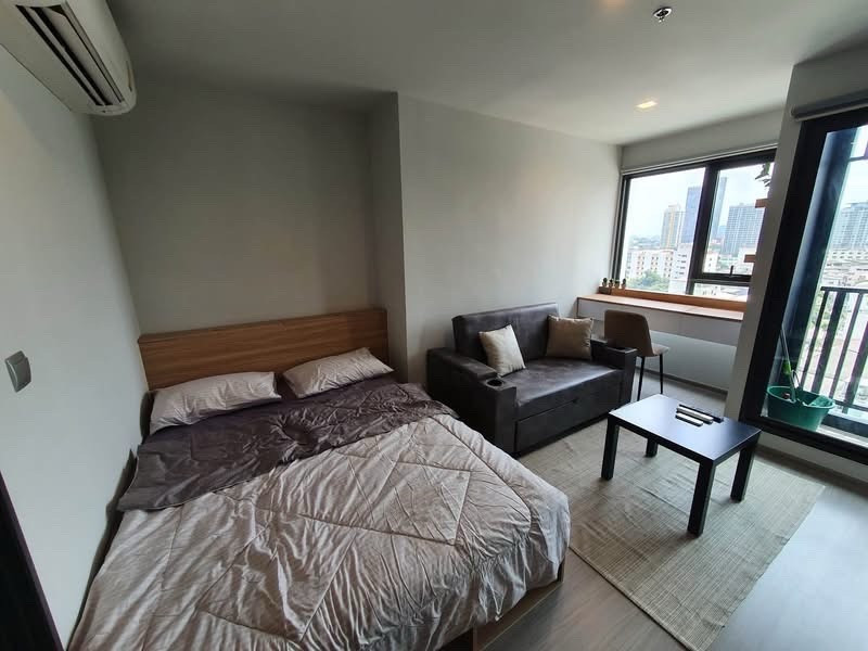 🏙️ For rent Life Ladprao | next to BTS Ladprao Intersection | Studio room ready to move in ✨