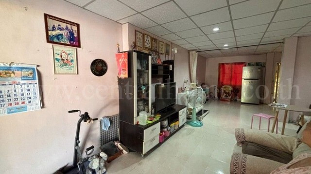 Townhouse Siwarat 10, Muang Nakhon Pathom, next to the main road in front of the house, wont hit anyone. – รูปที่ 3