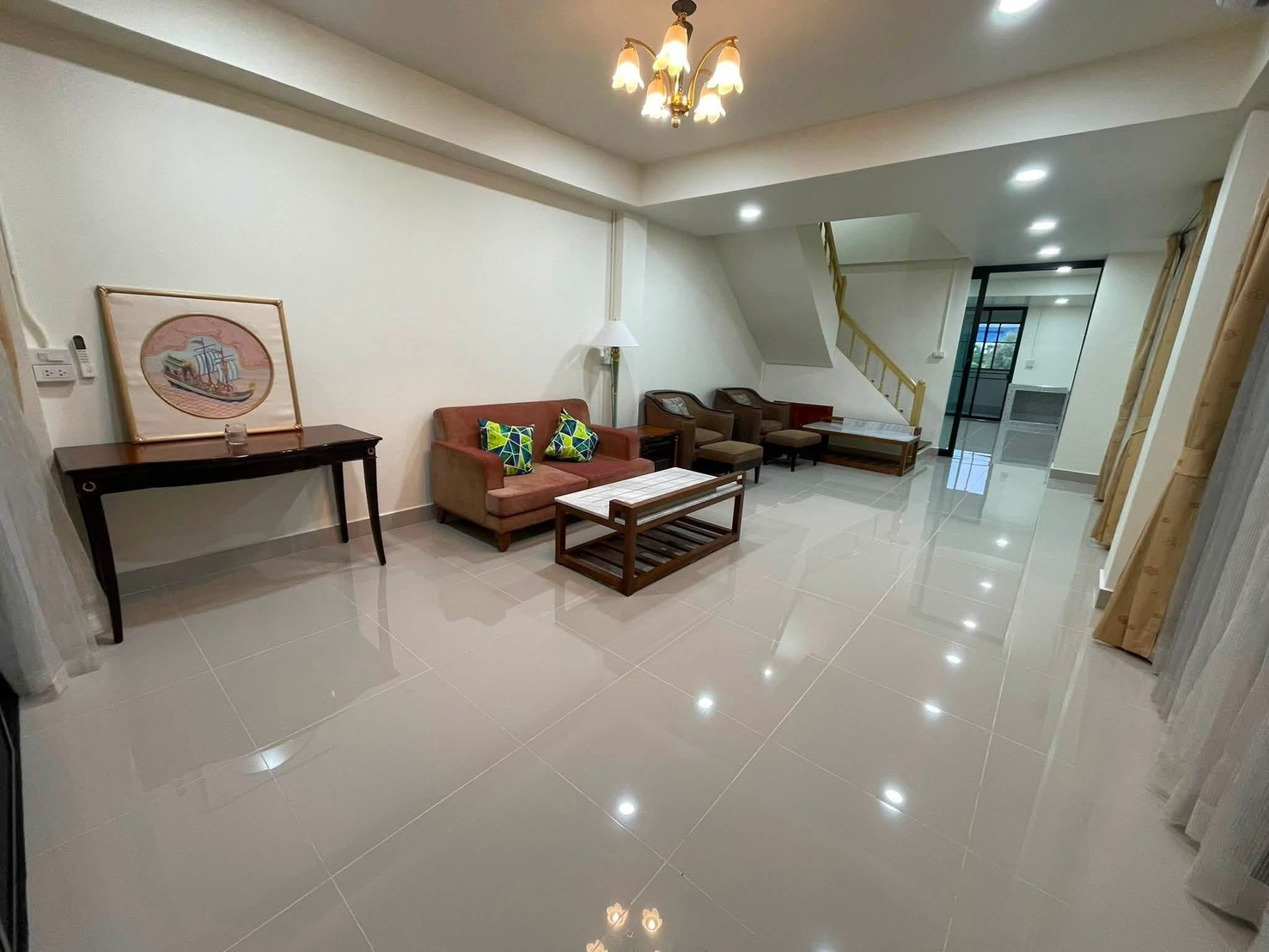 🏡✨ ให้เช่า ทาวน์โฮม 3 ชั้น หมู่บ้านพนาสนธิ์ แกรนด์วิลล์ ซอยเสรีไทย 68 | ใกล้แยกมีนบุรี 4 ห้องนอน 3 ห้องน้ำ รีโนเวทใหม่ทั้งหลัง พื้นที่ใช้สอยกว้าง 💰 ค่าเช่าเพียง 18,000 บาท/เดือน – รูปที่ 2
