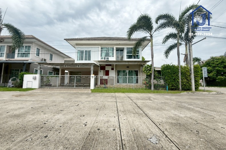 2-story detached house for sale, Villa Nova Village. Saimai-Watcharaphon, corner house, close to the expressway and the Green Line. 2-story detached house for sale, Villa Nova Village. Saimai-Watcharaphon, corner house, close to the expressway and the Green Line.