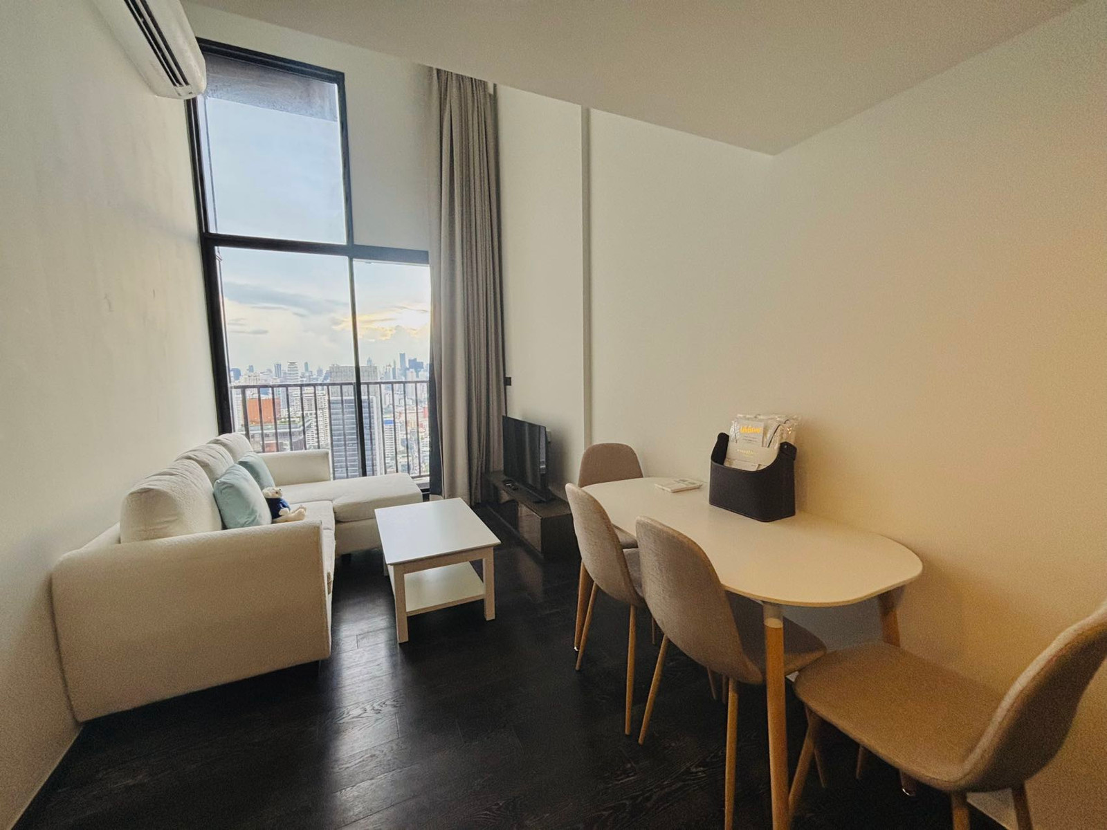 For rent!!! | Park Origin Thonglor | Beautiful ready-to-move-in unit on the 36th floor, located in the heart of Thonglor✨