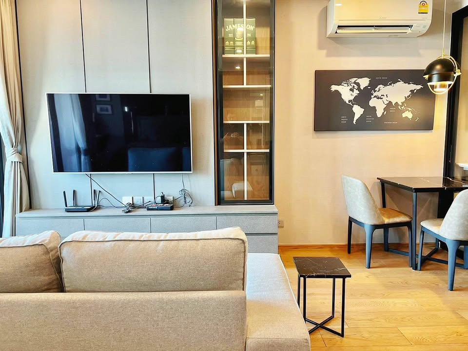 🏡 Condo for Rent – ​​Q Chidlom - Phetchaburi (Q Chidlom - Phetchaburi) | 1 Bed | 47 sqm | Floor 22 | Chidlom | 💰32,000 THB/month | LINE: @500vvzzy | Ref: TR0123