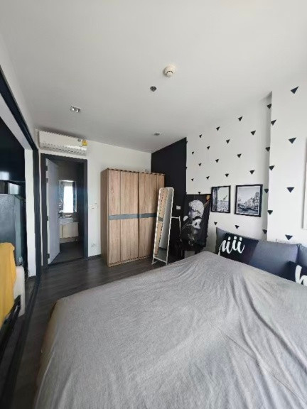 The Rich Sathorn Taksin - One Bedroom next to Wongwian Yai BTS - travel to ICONSIAM less than 10 minutes.