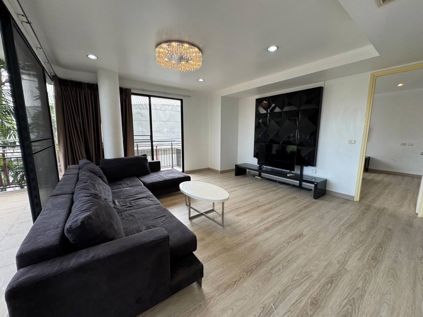 For Sale Amanta Ratchada · Huge 122 sqm 2BR near MRT Thailand Cultural Centre ✨