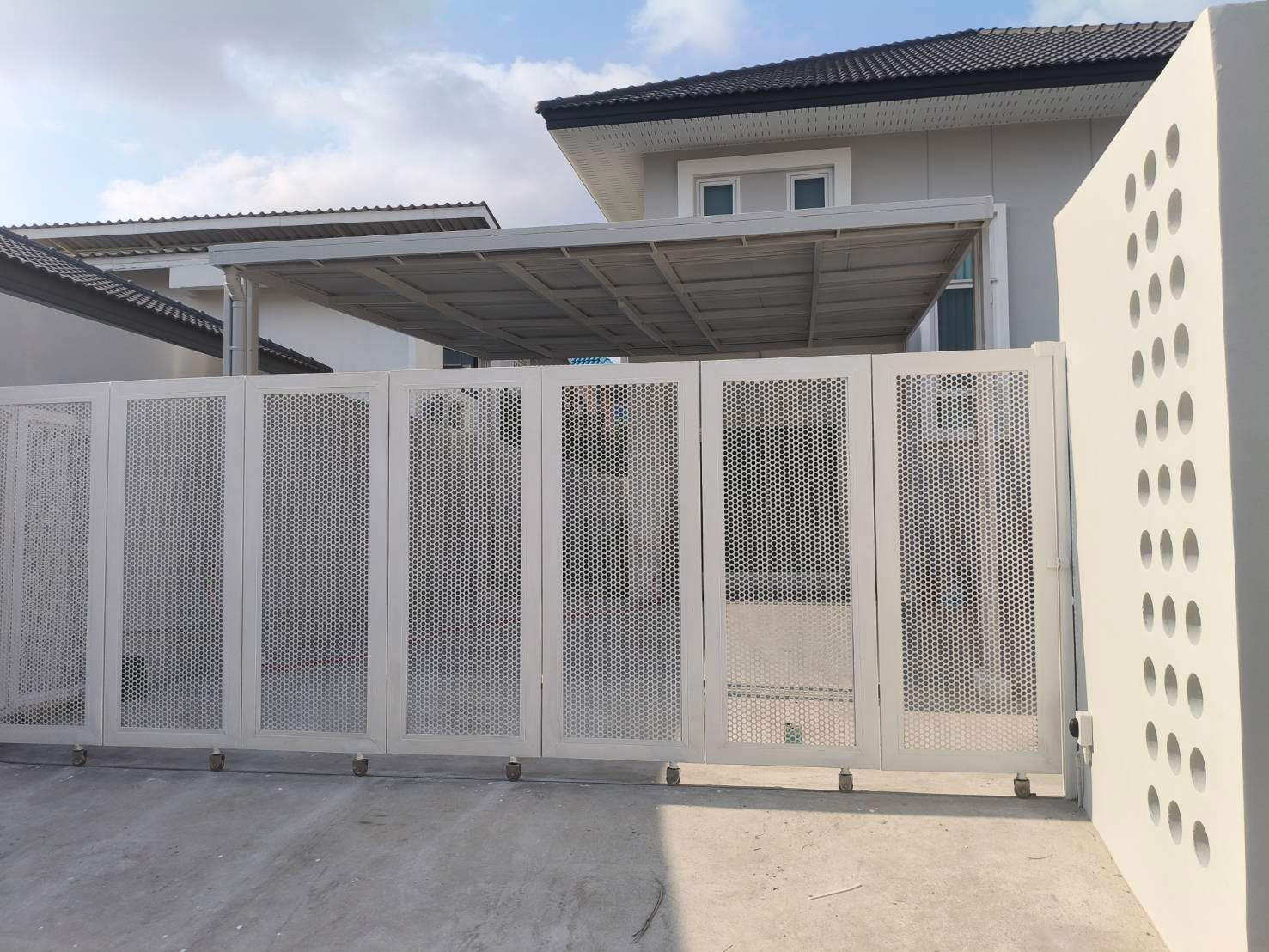 ให้เช่าบ้านแฝดอ่อนนุช 40 | 46 ตรว. 3 นอน 3 น้ำ | Smart Home & EV Charger | จอดในบ้าน 3 คัน ฿42,000 #bts บางจาก, #bts พระโขนง ,#โลตัส สุขุมวิท 50  – รูปที่ 4