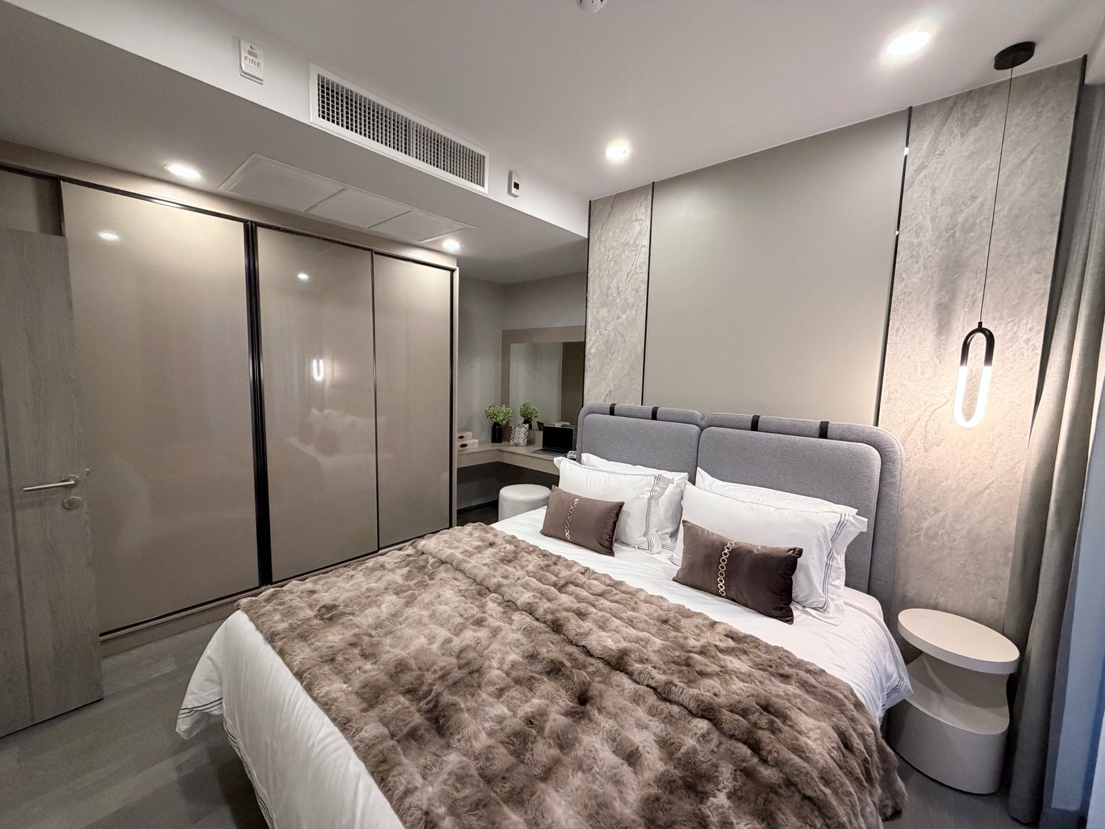 Coco Parc 2BR Combine Unit in the heart of Rama 4, near MRT, with hotel-level services. – รูปที่ 4