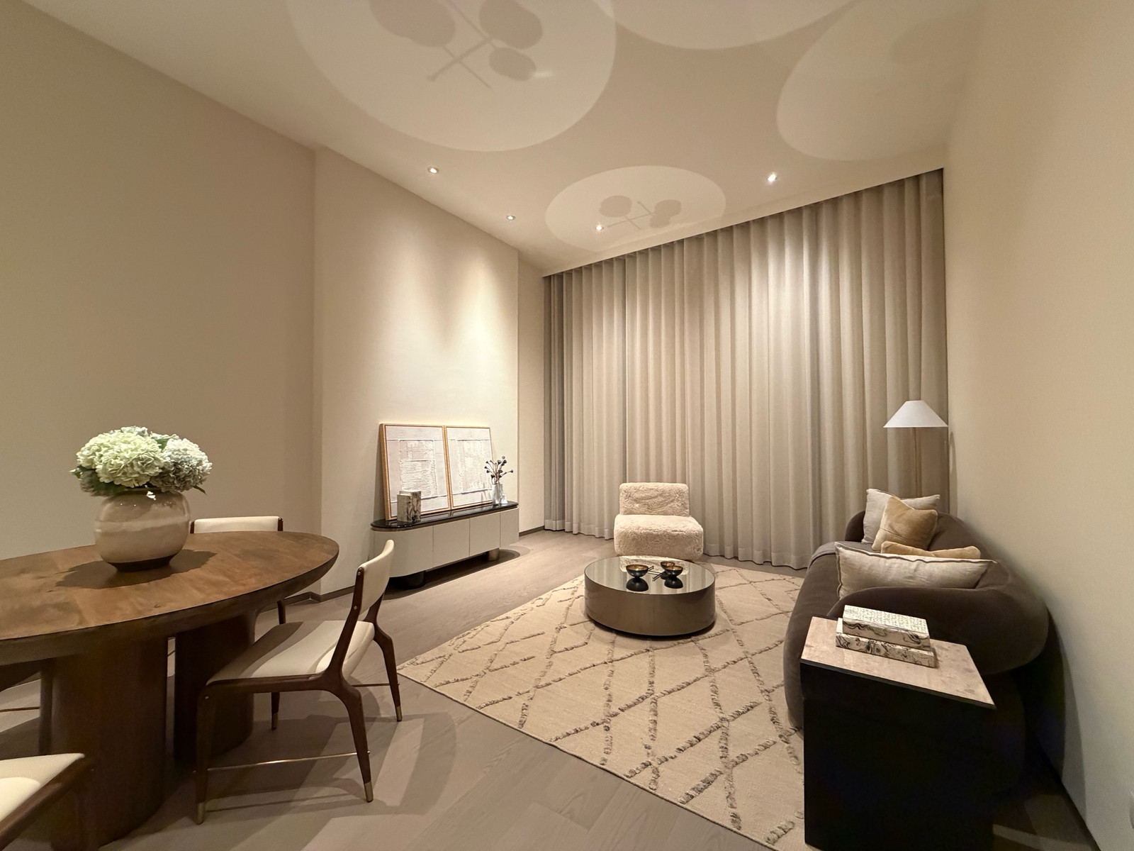 SCOPE Langsuan คอนโด Pet-Friendly ใจกลางหลังสวน แต่งครบพร้อมอยู่  – รูปที่ 2
