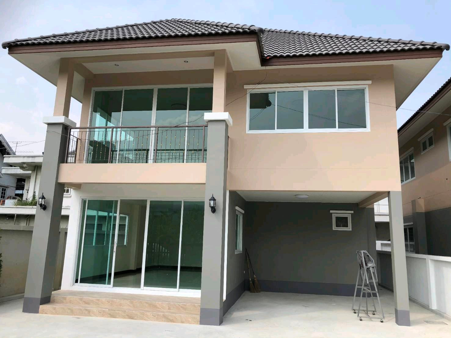 ราคาพิเศษ! บ้านเดี่ยว 2 ชั้นสร้างใหมด้วยอิฐแดง 55 ตร.ว. ซอยไร่ขิง 14 บรรยากาศดี วัสดุพรีเมียม ถูกกว่าระแวกเดียวกันเกือบล้าน! ราคาพิเศษ! บ้านเดี่ยว 2 ชั้นสร้างใหมด้วยอิฐแดง 55 ตร.ว. ซอยไร่ขิง 14 บรรยากาศดี วัสดุพรีเมียม ถูกกว่าระแวกเดียวกันเกือบล้าน!