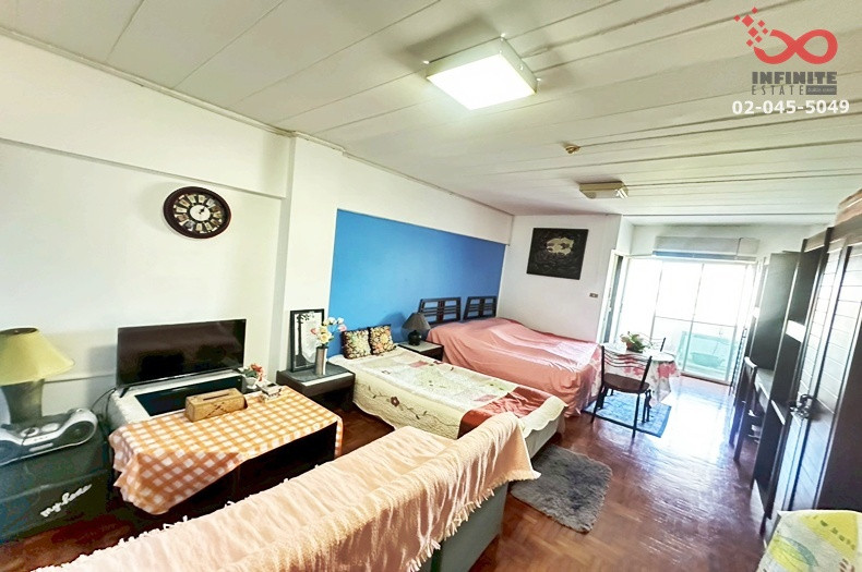 Condo for sale, Bangsaen Palace, 32.92 sq m, 3rd floor, Bangsaen Road, Sai 1, Chonburi, near Burapha University. Condo for sale, Bangsaen Palace, 32.92 sq m, 3rd floor, Bangsaen Road, Sai 1, Chonburi, near Burapha University.
