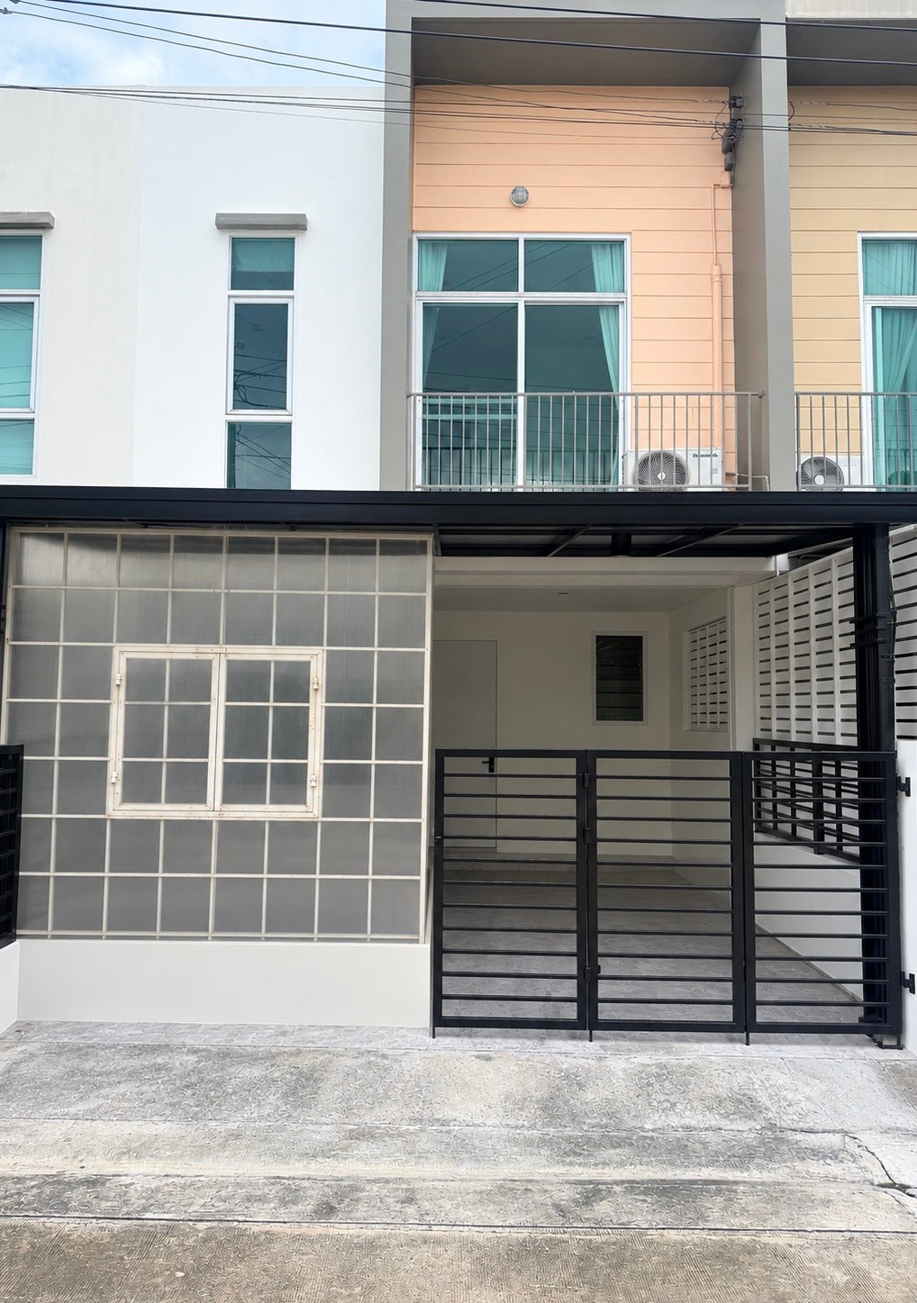 “ขาย” บ้านพร้อมอยู่ หมู่บ้าน Happy veille ดอนเมือง ขนาด 3 ห้องนอน 2 ห้องน้ำ  – รูปที่ 3