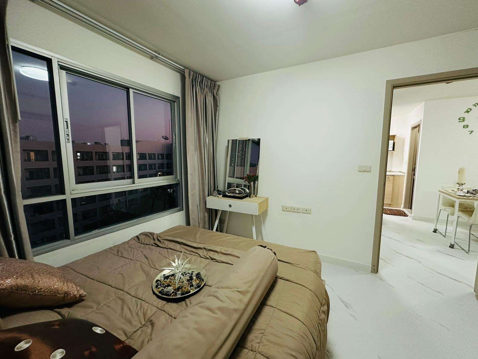 45 sqm room in resort vibe low rise condo. 2 bedroom 1 bathroom fully furnished. 45 sqm room in resort vibe low rise condo. 2 bedroom 1 bathroom fully furnished.