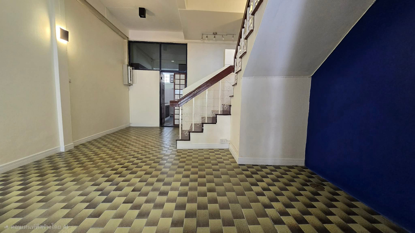 ทาวน์เฮ้าส์ให้เช่า สุขุมวิท 10 ใกล้ BTS อโศก 3 ห้องนอน เหมาะสำหรับทำ Air bnb – รูปที่ 3