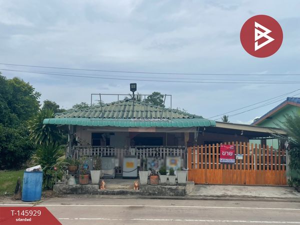 Single house with land for sale, area 78 square meters, Ban Khai, Rayong, next to Choeng Noen Road.