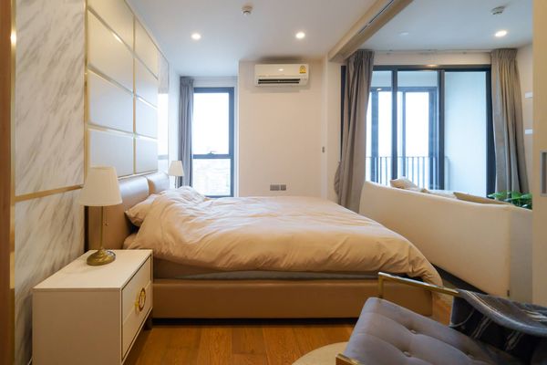 🏡 Condo for Rent – Q Chidlom - Phetchaburi (คิว ชิดลม - เพชรบุรี) | 1 Bed | 45 sqm | Floor 18 | 🛁 Bathtub | Chidlom | 💰35,000 THB/month | LINE: @500vvzzy | Ref: TR0122