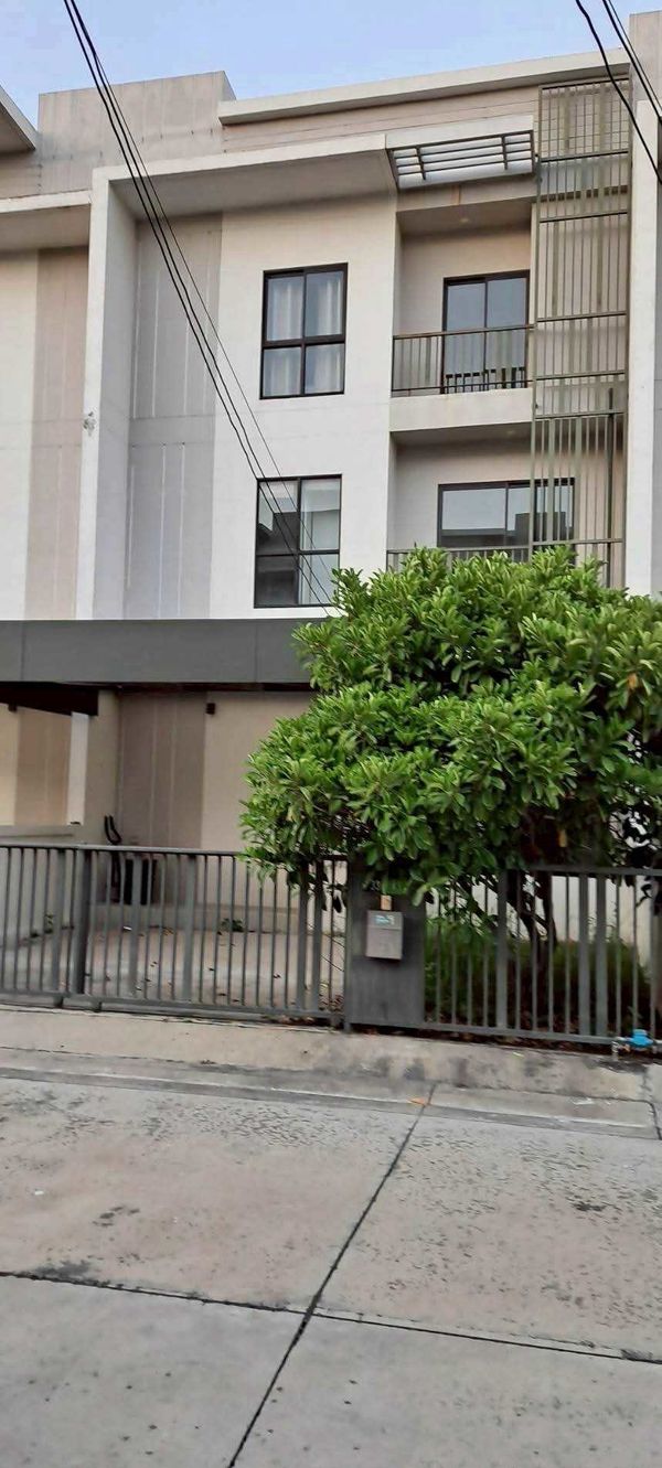 Townhome for rent, Villa Albello Rama 9-Srinakarin. 🌟🌈⚡️
