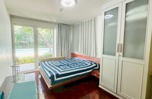 🏖️ Single house for sale next to the sea, Hua Hin, potential location in the heart of Hua Hin city.