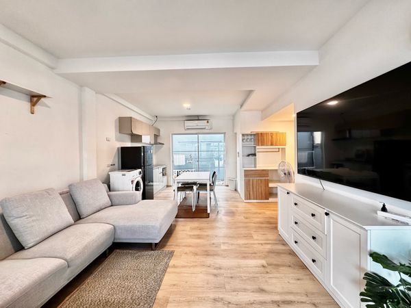 💥ForRent💥Indy2 Bangna-Ramkhamhang2 🏡 Near Mega Bangna, Dulwich 🚩 Ready to move in 🌟 Fully Furnished 🏠 Awning the front