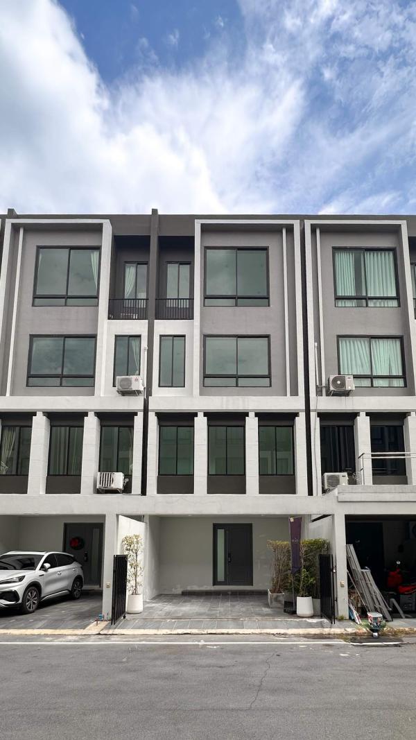The Pearl Residence Sirat Expressway - Charan 75 / 3 Bedrooms (FOR RENT) EARK069