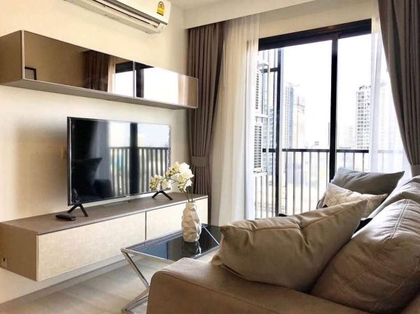 Life Asoke / 2 Bedrooms (FOR SALE) PEII072