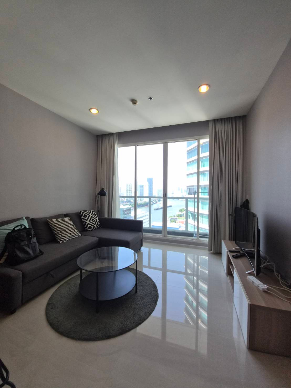  ให้เช่า! คอนโดหรูริมแม่น้ำเจ้าพระยา "Menam Residences"  ค่าเช่าเพียง 30,000 บาท/เดือน 1 ห้องนอน 1 ห้องน้ำ 1 ห้องรับแขก เนื้อที่ 50 ตรม. – รูปที่ 4