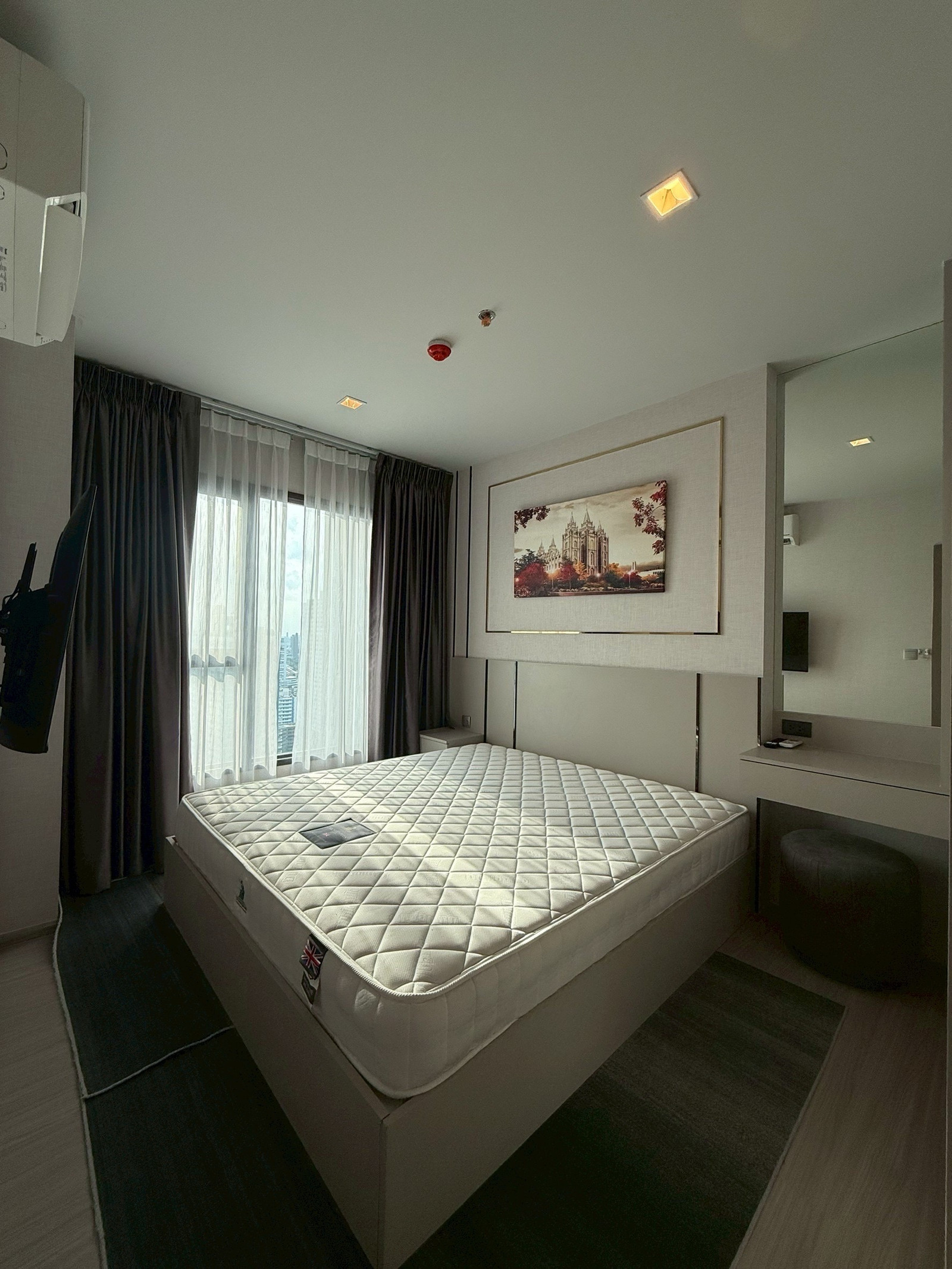 🏢 Life Asoke Rama 9 👫✨ Large room 46 sq m., a rare size in the project | 🌇 30th floor, open city view, airy | 💎 Outstanding price, suitable for both living and investing, renting out. 🏢 Life Asoke Rama 9 👫✨ Large room 46 sq m., a rare size in the project | 🌇 30th floor, open city view, airy | 💎 Outstanding price, suitable for both living and investing, renting out.