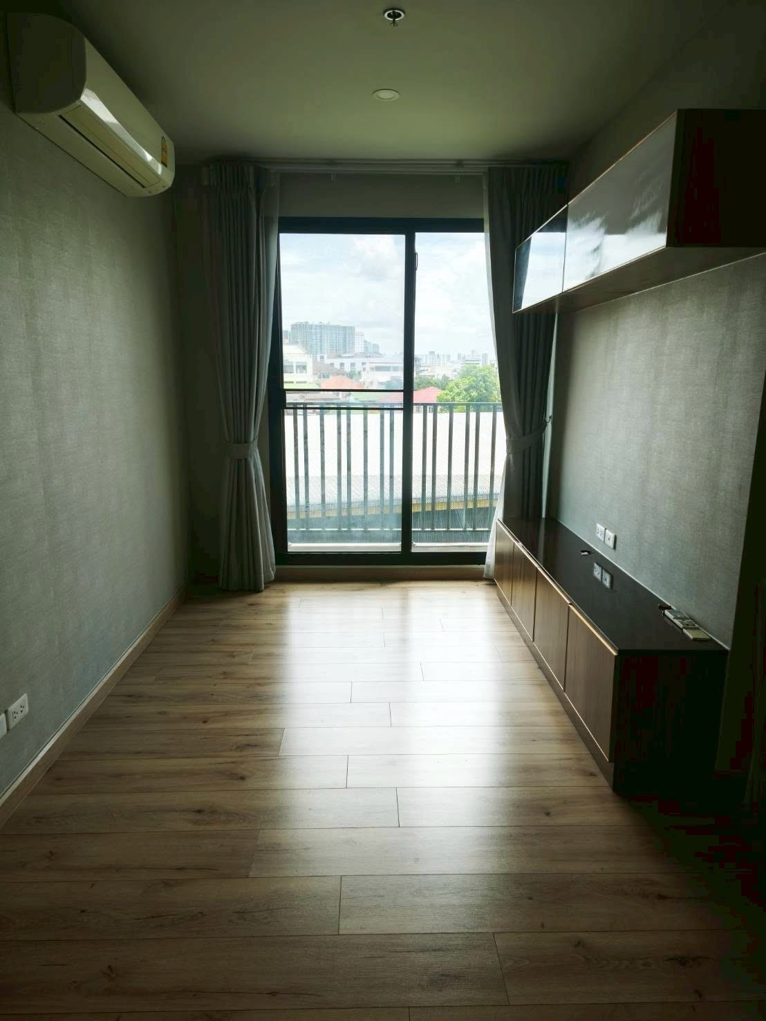 🔥 For Sale – Brix Condominium Charan 64 | Connected to MRT Sirindhorn Station 🔥 For Sale – Brix Condominium Charan 64 | Connected to MRT Sirindhorn Station